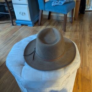 Like New Barely Worn Men's  Lite Felt Henschal Cowboy Hat Brown/Tan Size Large